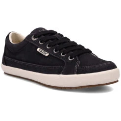 Taos Footwear Women's Moc Star 2 - Black Distressed