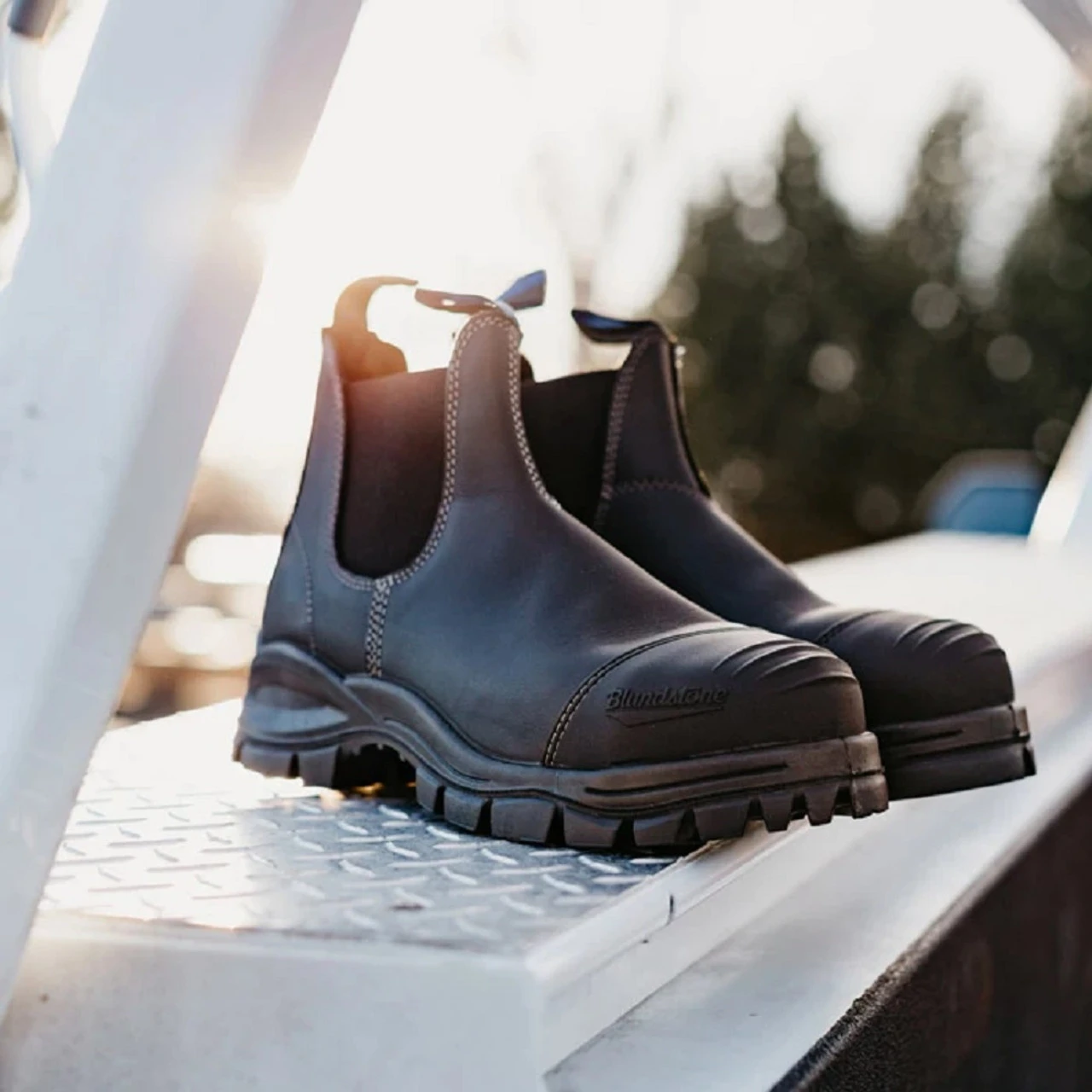 Blundstone 990 Work Boot - Black - Image 3