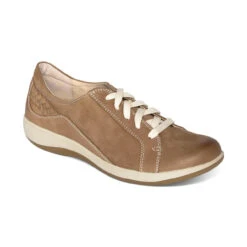 Aetrex Women's Dana Lace Up Oxford - Mocha