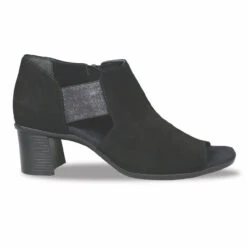 Munro Women's Sable - Black Suede