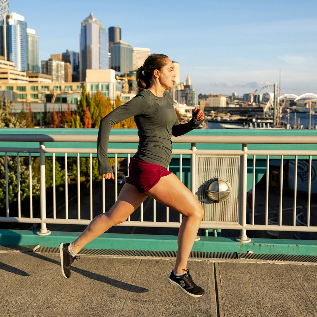 Topo Athletic Women's ST-5 - Black - Image 6